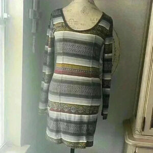 Billabong bodycon dress, Aztec design